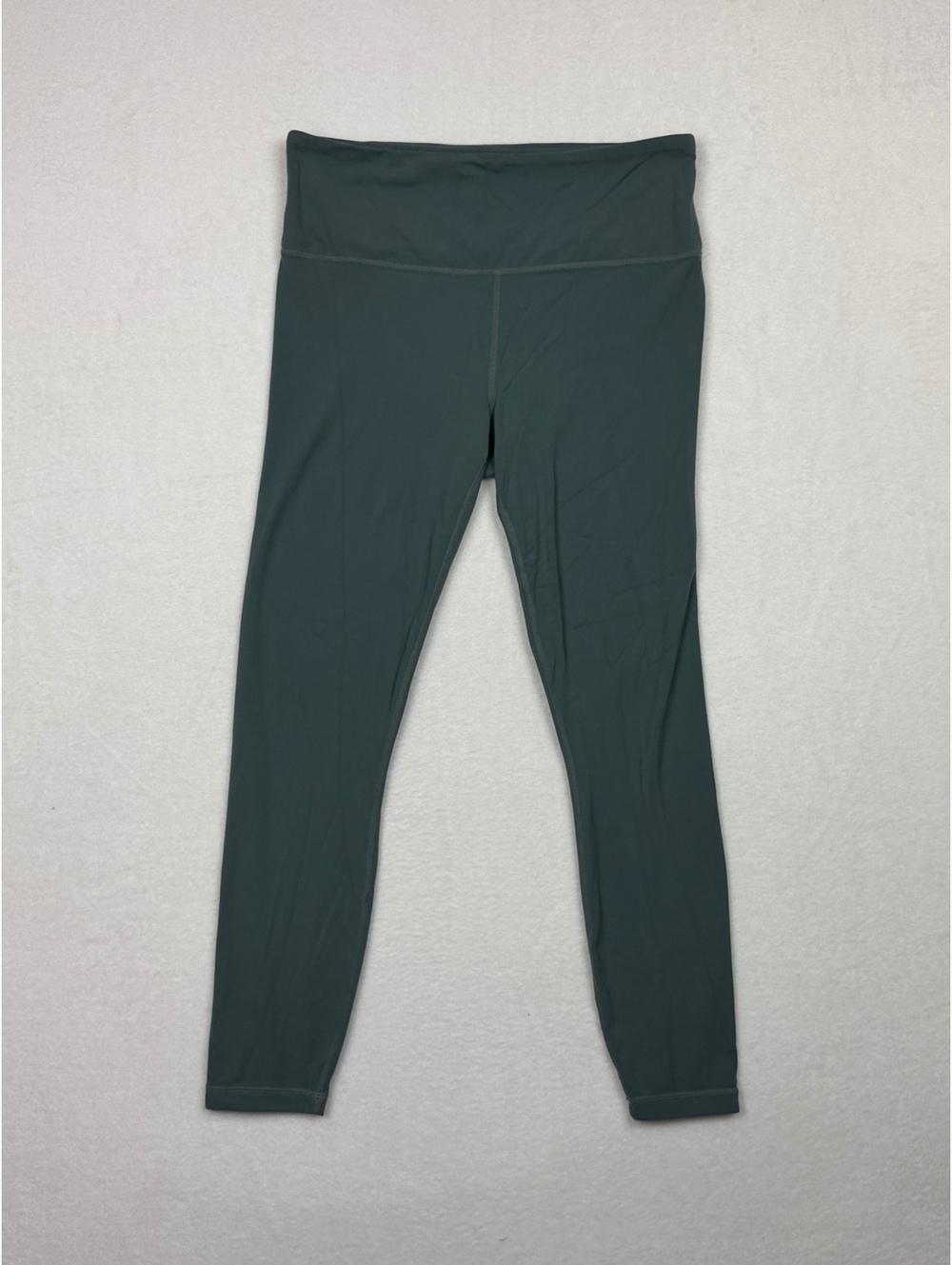 Athleta Women's Green High-Waisted 7/8 length Leggings Size